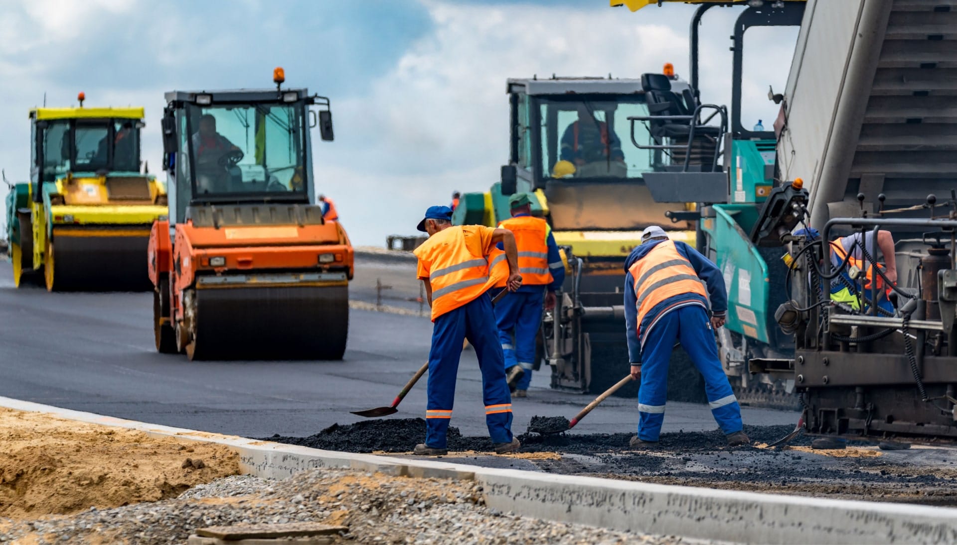 Reliable asphalt construction services in Indianapolis